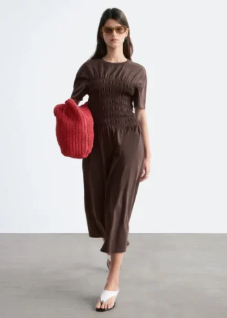 Midikleid mit Smokarbeit Midikleid mit Smokarbeit
