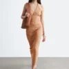 Midikleid mit Spacedye-Effekt und Neckholder Midikleid mit Spacedye-Effekt und Neckholder