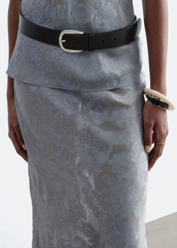 Midiröcke aus Viskose-Seiden-Jacquard Midiröcke aus Viskose-Seiden-Jacquard