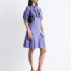 Minikleid mit Schleifenausschnitt