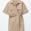 Minikleid mit Wickelausschnitt
