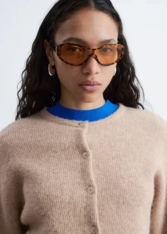 Ovale Sonnenbrille aus Acetat