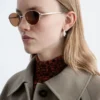 Ovale Sonnenbrille mit Drahtgestell