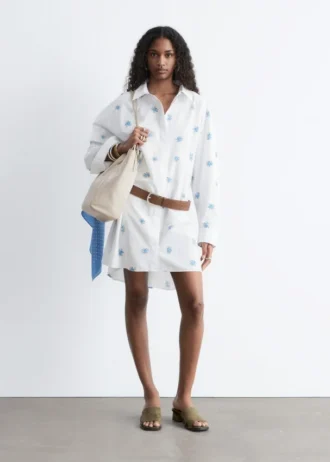 Oversized-Hemd-Minikleid