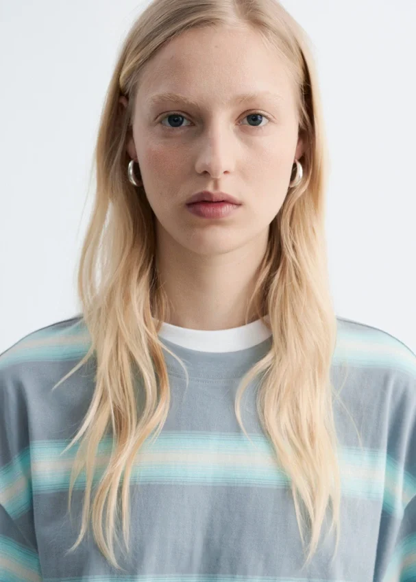 Oversized-T-Shirt aus Baumwolle mit Streifenmuster Oversized-T-Shirt aus Baumwolle mit Streifenmuster