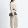 Plisseehose mit weitem Bein Plisseehose mit weitem Bein