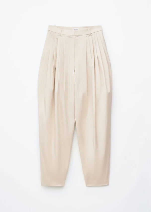 Plisseehose mit weitem Bein Plisseehose mit weitem Bein