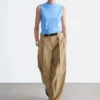 Plissierte Hose mit weitem Bein Plissierte Hose mit weitem Bein