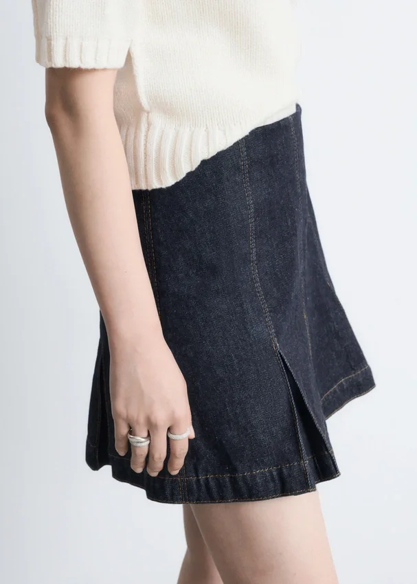 Plissierter Denim-Minirock Plissierter Denim-Minirock