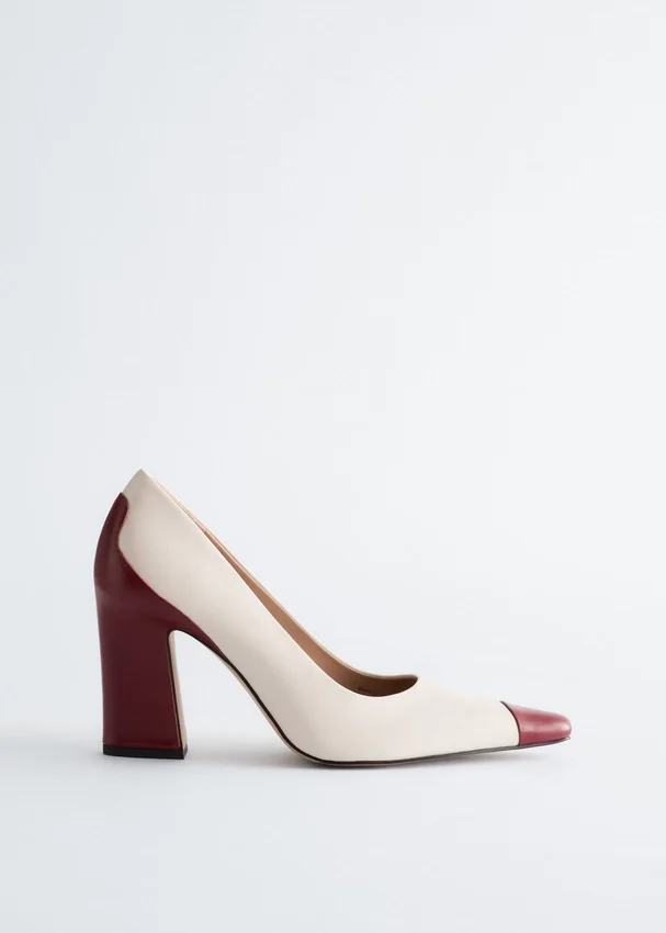 Pumps aus Leder mit Farbblöcken Pumps aus Leder mit Farbblöcken