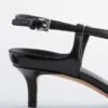 Pumps mit Lederriemen im Kreuzmuster Pumps mit Lederriemen im Kreuzmuster