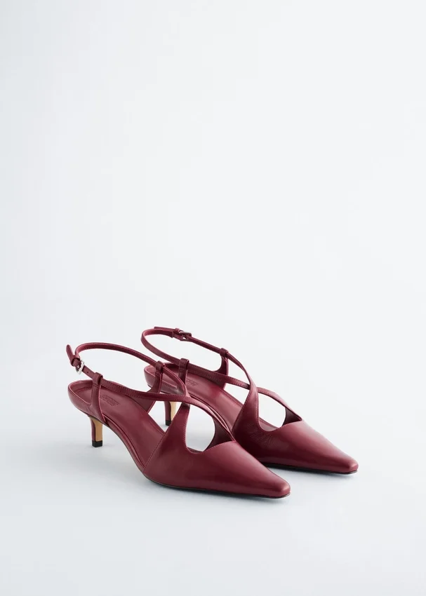 Pumps mit Lederriemen im Kreuzmuster Pumps mit Lederriemen im Kreuzmuster