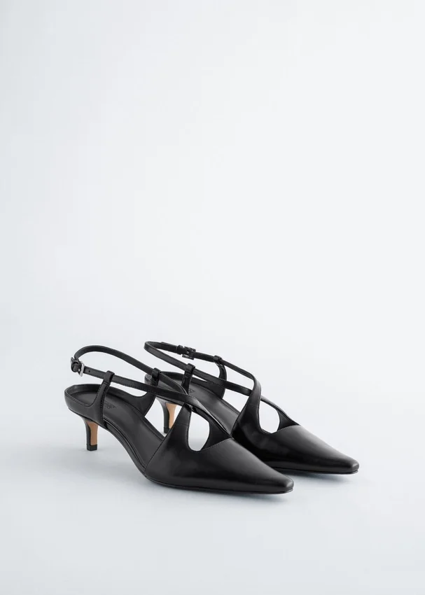 Pumps mit Lederriemen im Kreuzmuster Pumps mit Lederriemen im Kreuzmuster