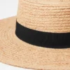 Raffia-Strohhut mit Ripsbandbesatz