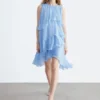 Ärmelloses Minikleid mit Rüschen Ärmelloses Minikleid mit Rüschen