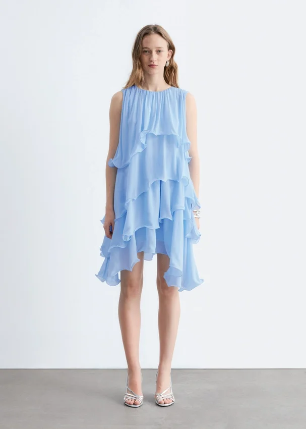 Ärmelloses Minikleid mit Rüschen Ärmelloses Minikleid mit Rüschen