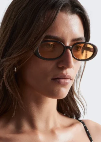 Schlanke Sonnenbrille mit ovalem Rahmen