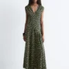 Seiden-Maxikleid mit V-Ausschnitt Seiden-Maxikleid mit V-Ausschnitt