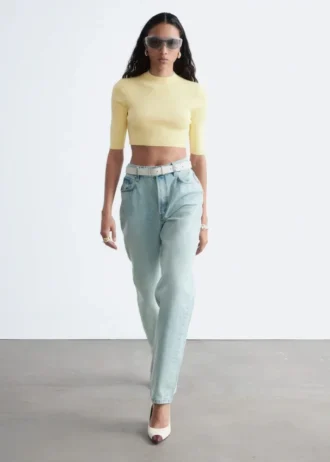 Slim-Fit-T-Shirt in verkürzter Länge
