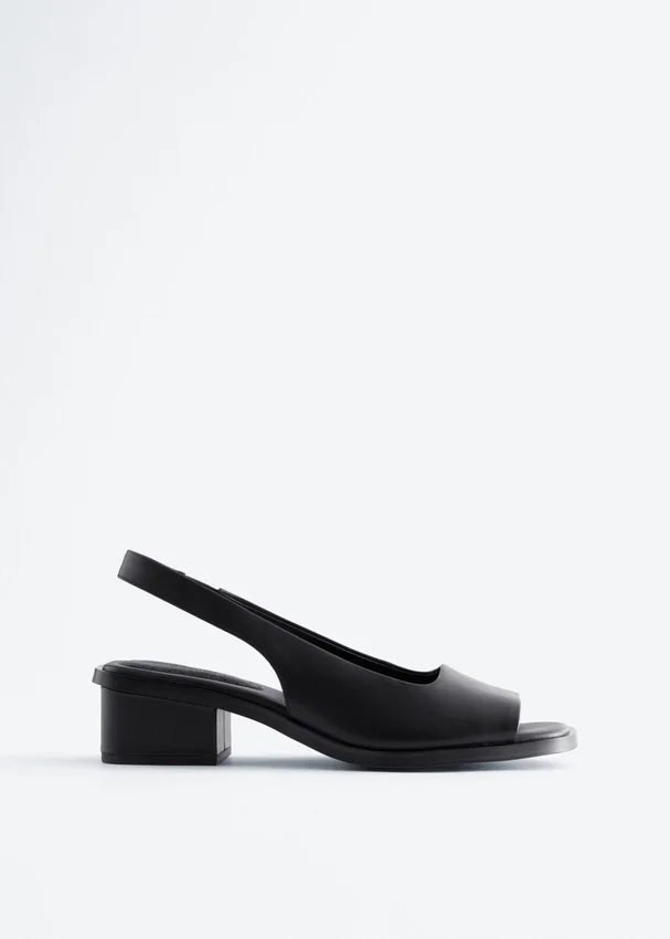 Slingback-Sandalen aus Nappaleder Slingback-Sandalen aus Nappaleder