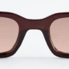 Sonnenbrille mit schmalem Rahmen