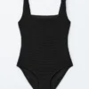 Strandkleid mit strukturierter Schleife Strandkleid mit strukturierter Schleife