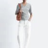 T-Shirt mit gerafftem V-Ausschnitt T-Shirt mit gerafftem V-Ausschnitt