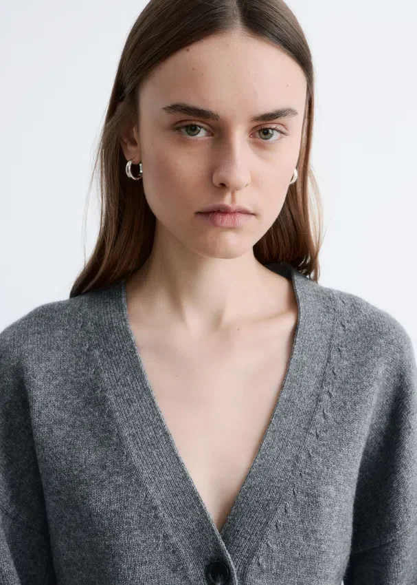 Taillierte Cardigan Taillierte Cardigan