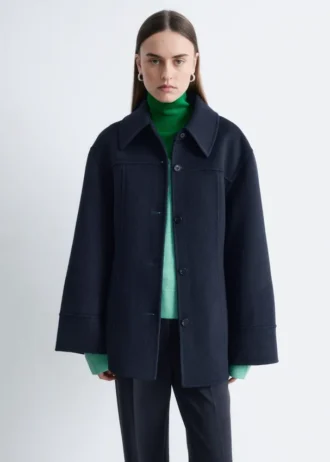 Taillierte Wolljacke Taillierte Wolljacke
