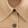 Taillierte Wolljacke