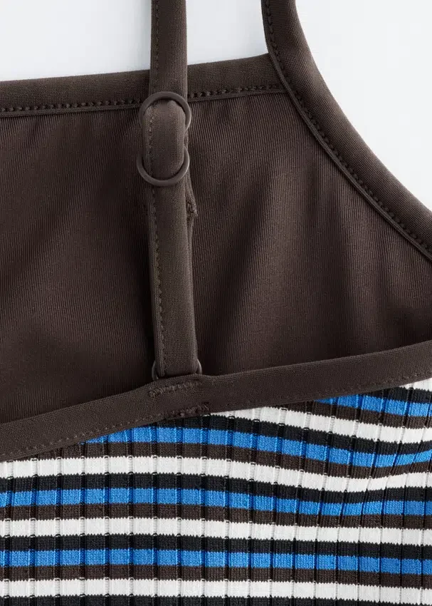 Tankini-Oberteil mit quadratischem Ausschnitt Tankini-Oberteil mit quadratischem Ausschnitt