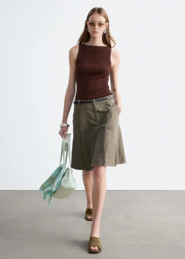 Tanktop aus Rippstrick Tanktop aus Rippstrick
