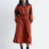 Technisches Midikleid mit Kordelzug