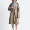 Trenchcoat aus Wolle mit Bindegürtel Trenchcoat aus Wolle mit Bindegürtel