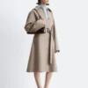 Trenchcoat aus Wolle mit Bindegürtel Trenchcoat aus Wolle mit Bindegürtel