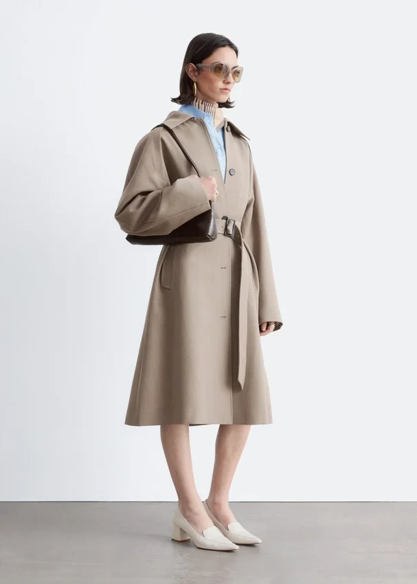 Trenchcoat aus Wolle mit Bindegürtel Trenchcoat aus Wolle mit Bindegürtel