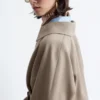 Trenchcoat aus Wolle mit Bindegürtel Trenchcoat aus Wolle mit Bindegürtel