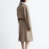 Trenchcoat aus Wolle mit Bindegürtel Trenchcoat aus Wolle mit Bindegürtel