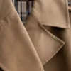 Trenchcoat mit Gürtel Trenchcoat mit Gürtel