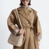 Trenchcoat mit Gürtel Trenchcoat mit Gürtel