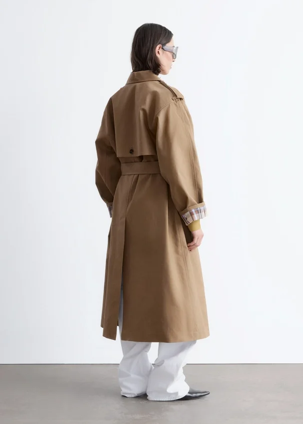 Trenchcoat mit Gürtel Trenchcoat mit Gürtel