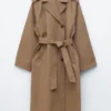 Trenchcoat mit Gürtel Trenchcoat mit Gürtel