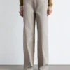 Twillhose mit weitem Bein Twillhose mit weitem Bein