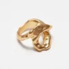 Unregelmäßiger Ring