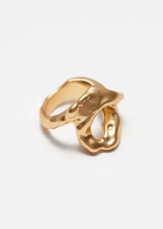 Unregelmäßiger Ring